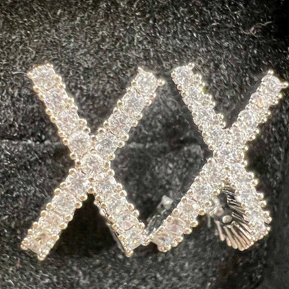 NIB Stamped 925 Sterling Silver & Zircon Criss Cross Letter X Drop Earrings - Picture 5 of 14